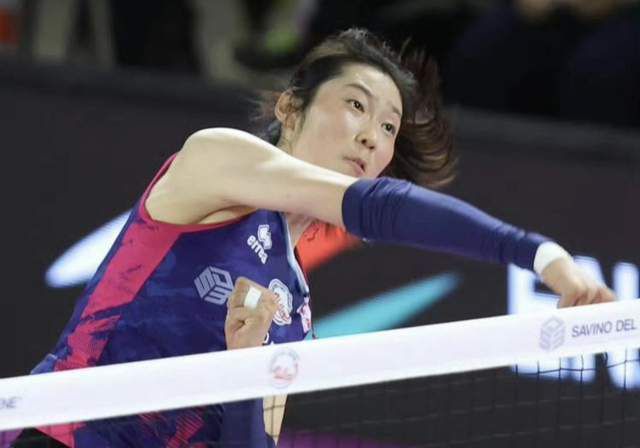 杨若晴放下手里的黄鳝，对孙氏道：山人自有妙计，我来。